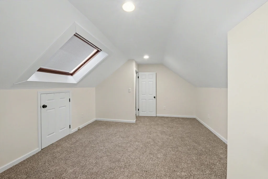 4 bed, 2 bath apartment for rent at 7 Moraine St Unit 2, Jamaica Plain — photo 27 of 29