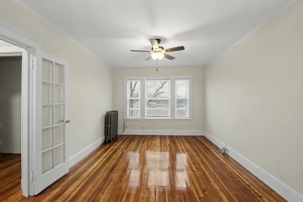 4 bed, 2 bath apartment for rent at 7 Moraine St Unit 2, Jamaica Plain — photo 5 of 29