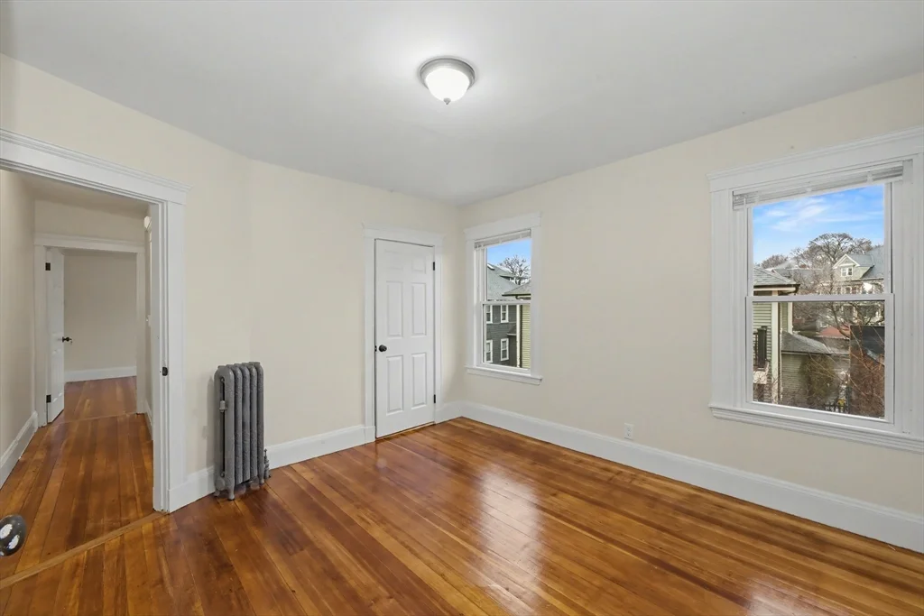4 bed, 2 bath apartment for rent at 7 Moraine St Unit 2, Jamaica Plain — photo 18 of 29