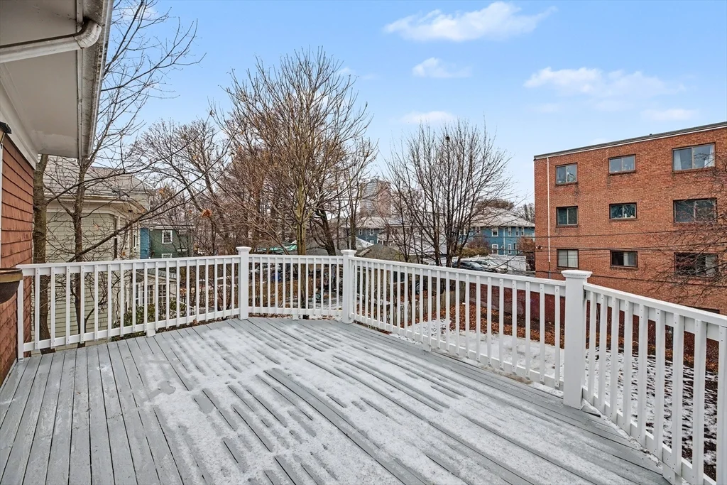 4 bed, 2 bath apartment for rent at 7 Moraine St Unit 2, Jamaica Plain — photo 16 of 29
