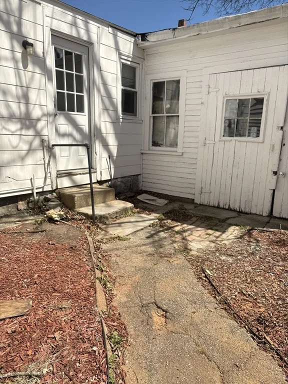 2 bed, 1 bath apartment for rent at 7 Morrill St Unit 7, Nashua — photo 15 of 15