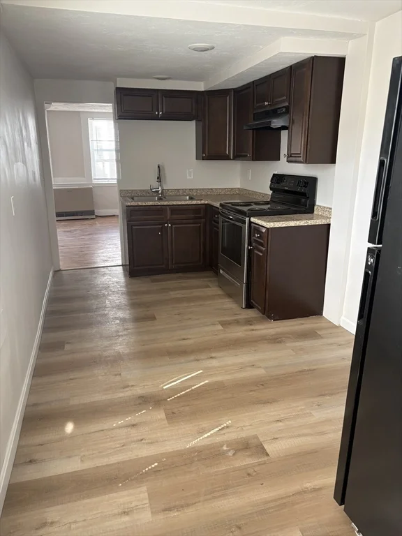 2 bed, 1 bath apartment for rent at 7 Morrill St Unit 7, Nashua — photo 4 of 15