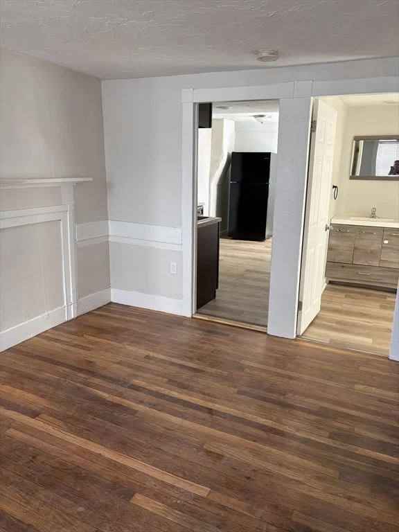 2 bed, 1 bath apartment for rent at 7 Morrill St Unit 7, Nashua — photo 3 of 15