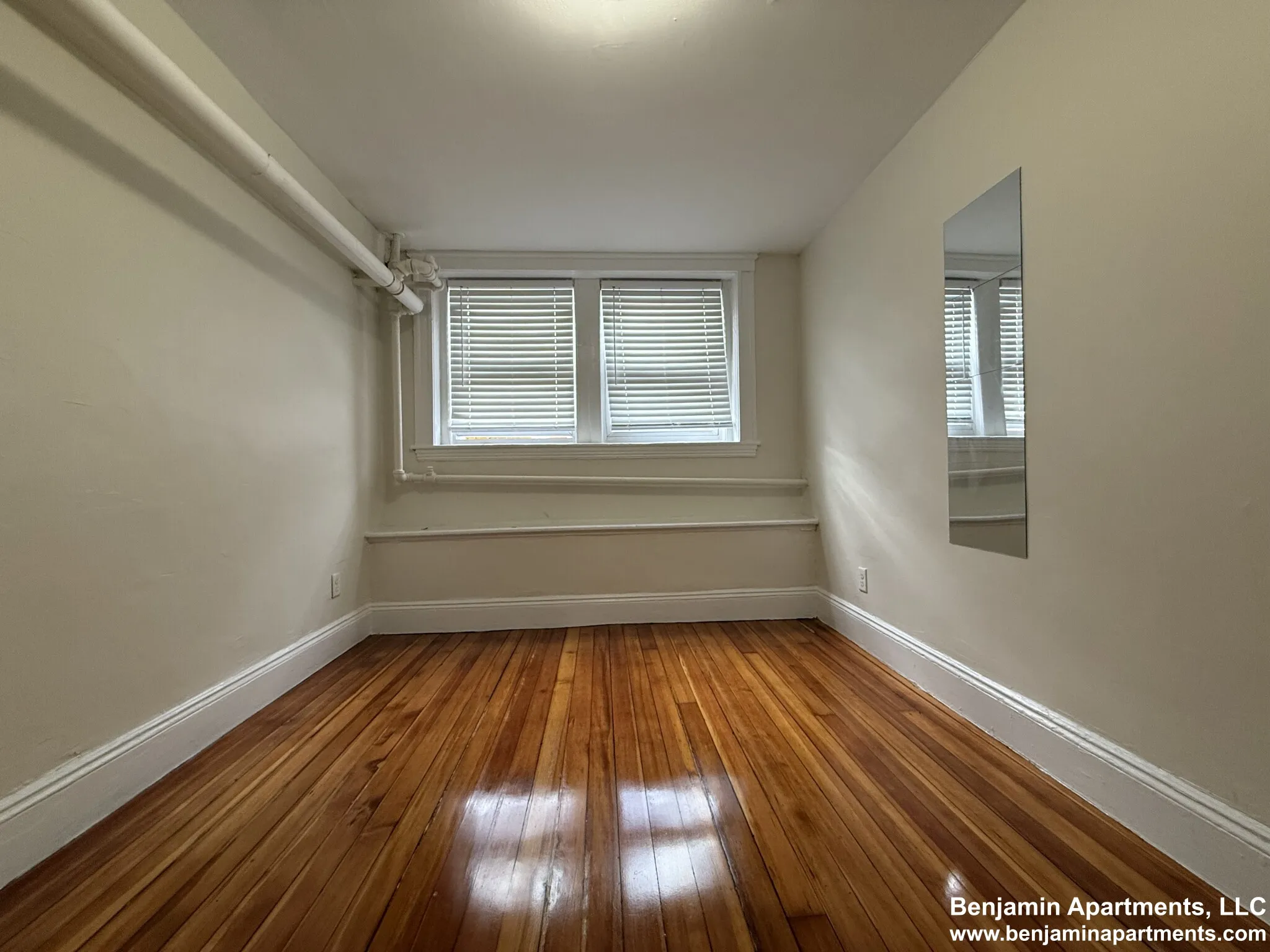 3 bed, 1 bath apartment for rent at 7 Mount Hood Rd Unit 7B, Brighton — photo 13 of 16
