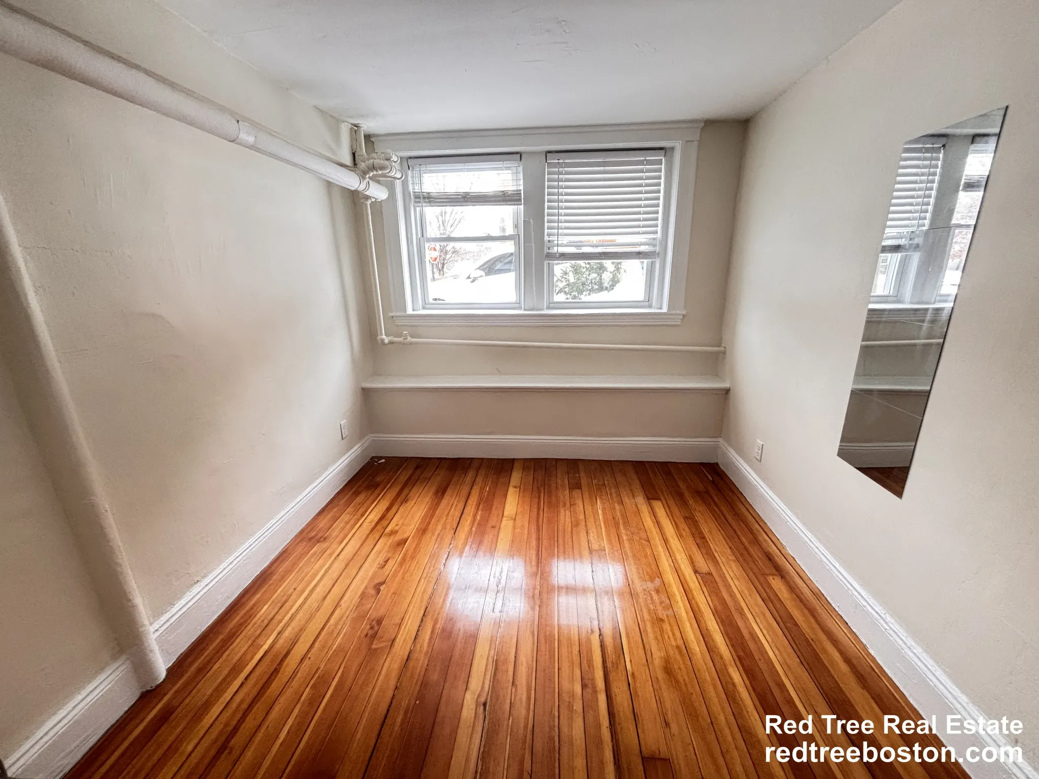 3 bed, 1 bath apartment for rent at 7 Mount Hood Rd Unit B, Brighton — photo 12 of 17