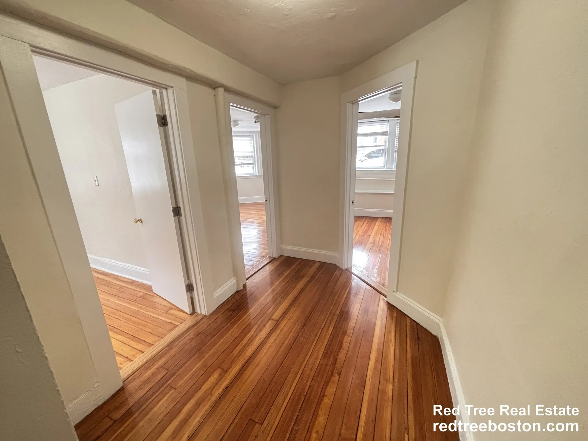 3 bed, 1 bath apartment for rent at 7 Mount Hood Rd Unit B, Brighton — photo 7 of 17