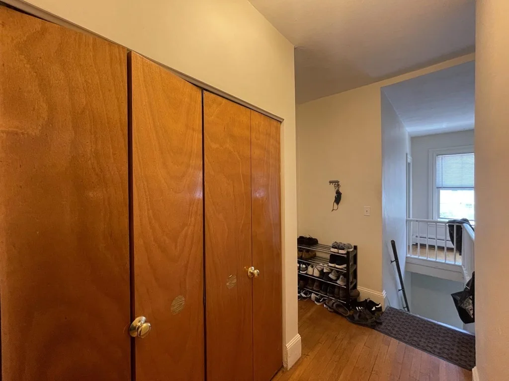 2 bed, 1 bath apartment for rent at 7 Mount Vernon St Unit 4, Brighton — photo 5 of 11
