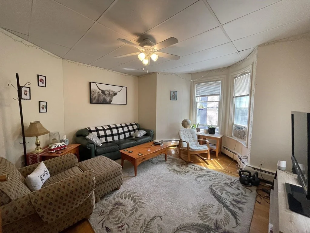2 bed, 1 bath apartment for rent at 7 Mount Vernon St Unit 4, Brighton — photo 6 of 11