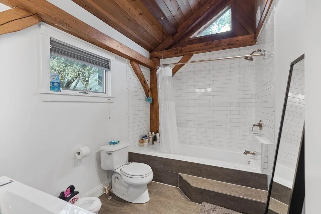 4 bed, 3 bath apartment for rent at 7 Murdock St Unit 7, Inman Square — photo 11 of 21