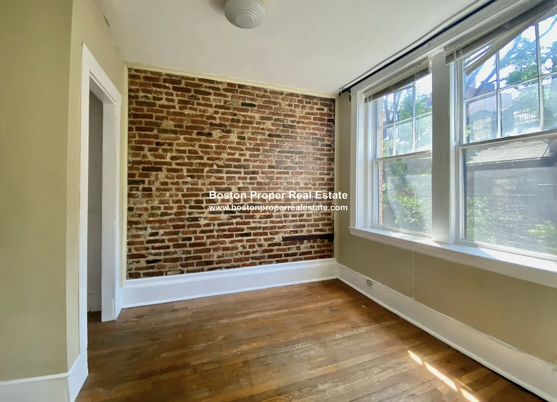 1 bed, 1 bath apartment for rent at 7 Myrtle St Unit 1, Beacon Hill — photo 5 of 8
