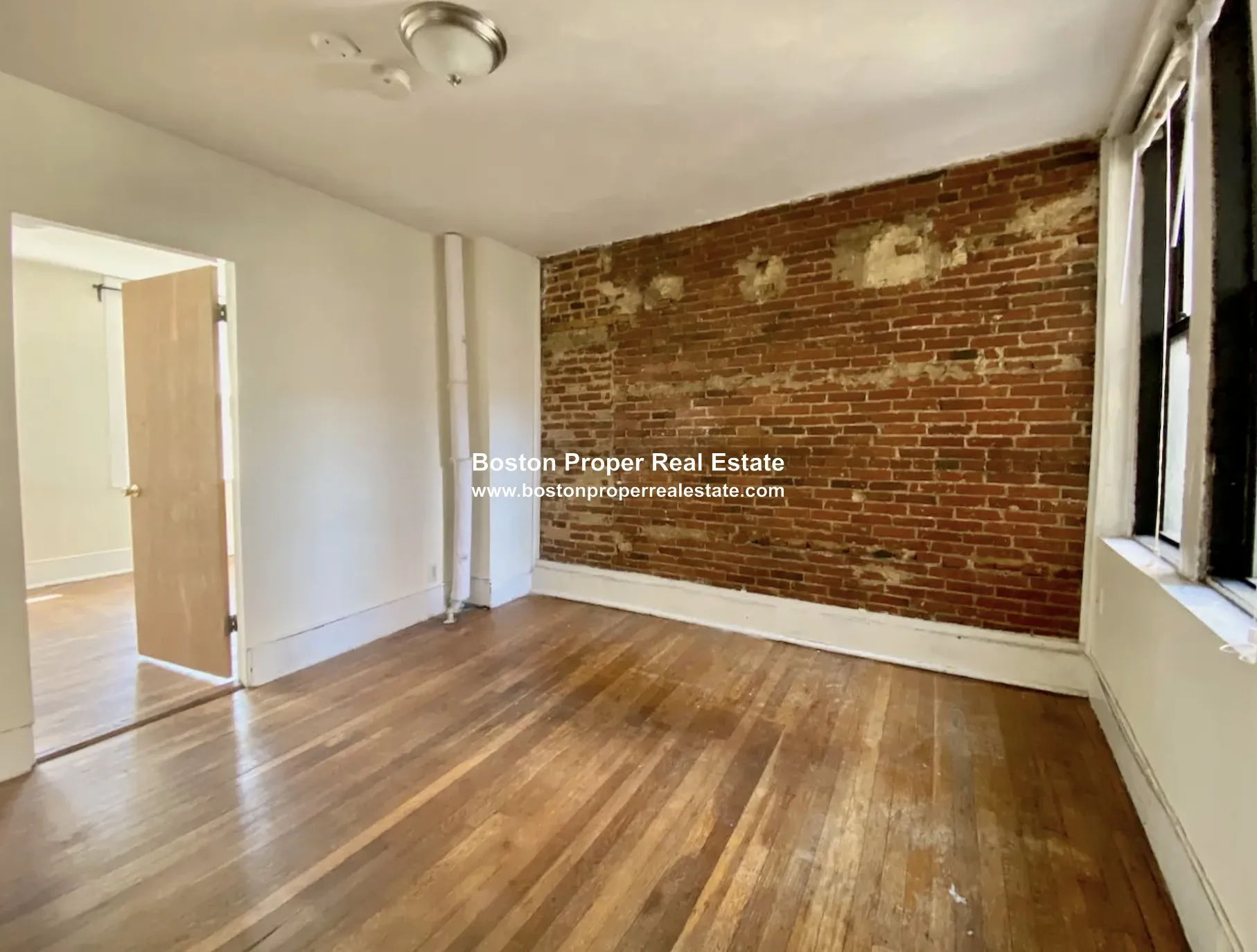 1 bed, 1 bath apartment for rent at 7 Myrtle St Unit 1, Beacon Hill