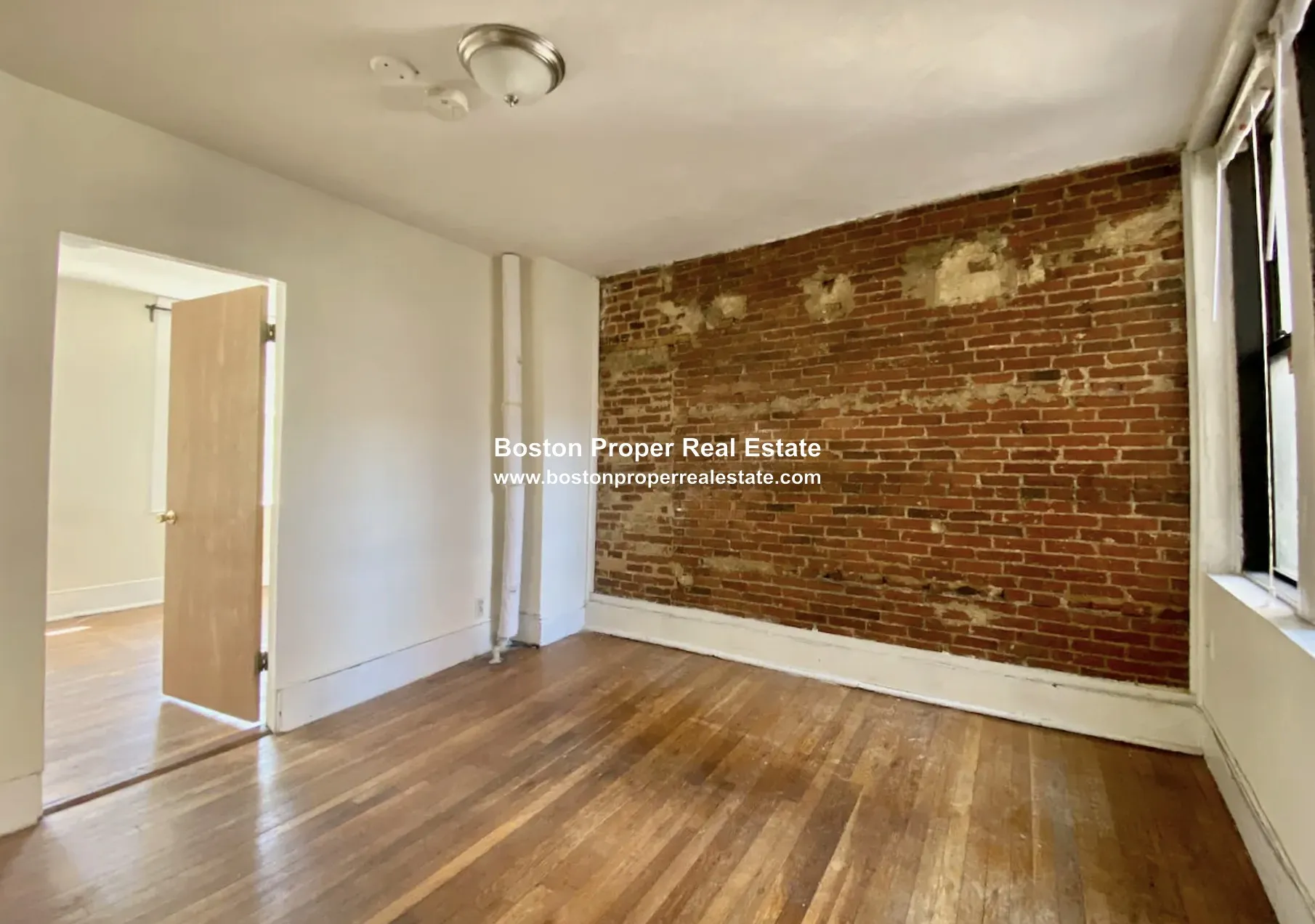 1 bed, 1 bath apartment for rent at 7 Myrtle St Unit 1, Beacon Hill — photo 3 of 8