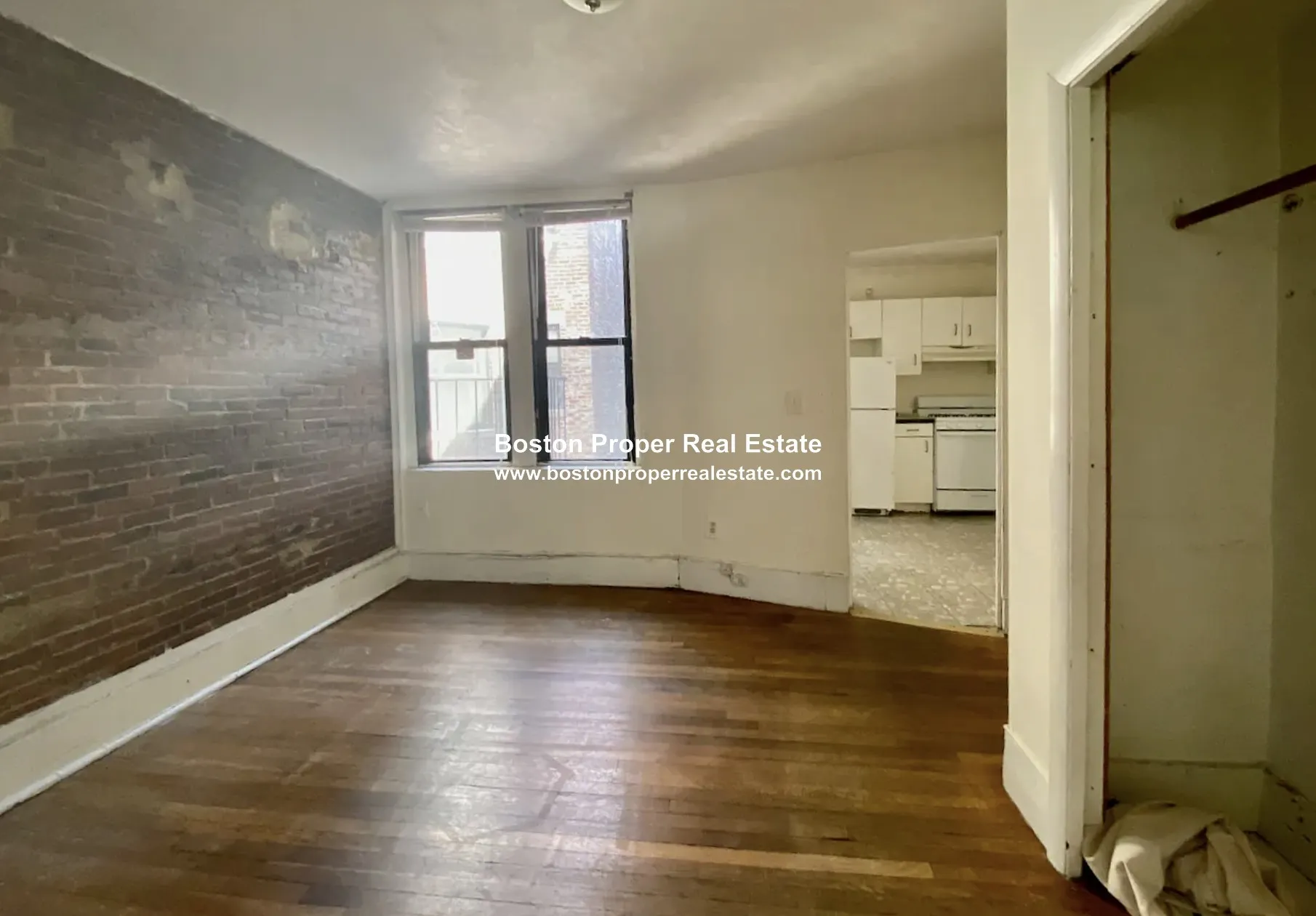 1 bed, 1 bath apartment for rent at 7 Myrtle St Unit 1, Beacon Hill — photo 4 of 8