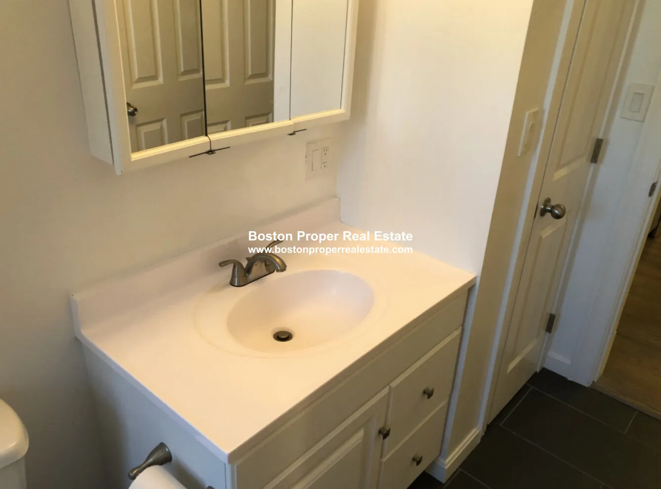 1 bed, 1 bath apartment for rent at 7 Myrtle St Unit 8, Beacon Hill — photo 7 of 12