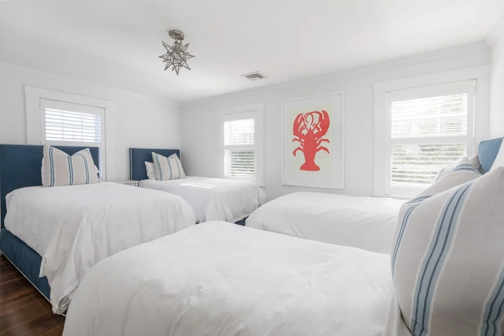 4 bed, 3 bath apartment for rent at 7 N Beach St Unit 0, Braintree Highlands — photo 24 of 27