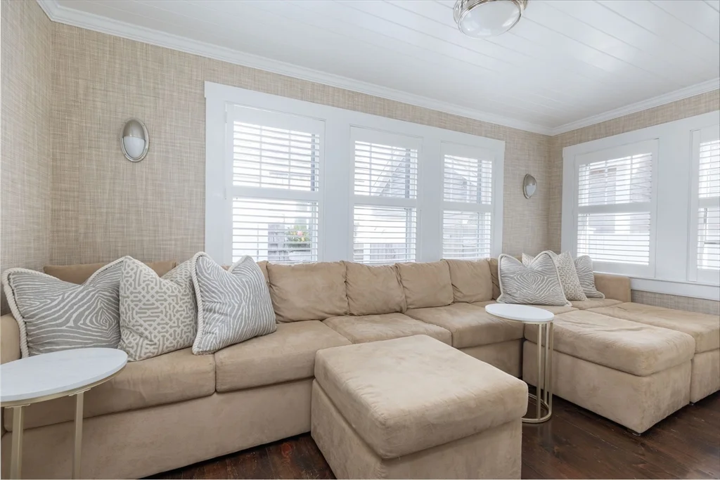 4 bed, 3 bath apartment for rent at 7 N Beach St Unit 0, Braintree Highlands — photo 16 of 27