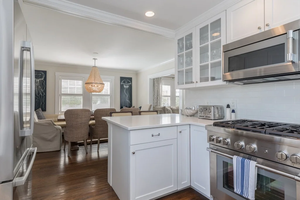 4 bed, 3 bath apartment for rent at 7 N Beach St Unit 0, Braintree Highlands — photo 9 of 27