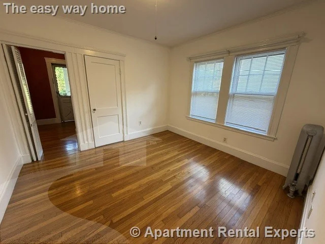2 bed, 1 bath apartment for rent at 7 Newberne St, Davis Square — photo 8 of 14