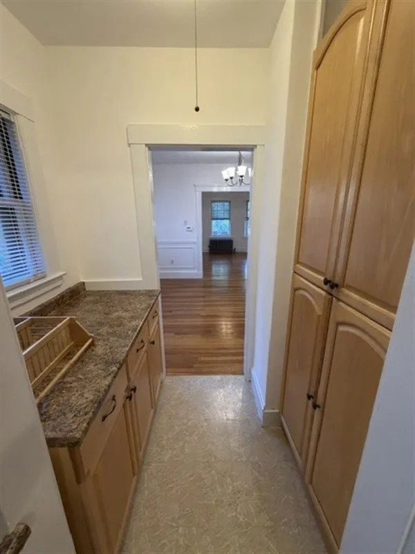 2 bed, 1 bath apartment for rent at 7 Newberne St Unit 1, Powder House Square — photo 11 of 23