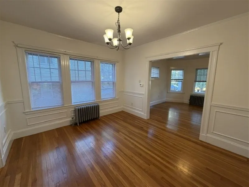 2 bed, 1 bath apartment for rent at 7 Newberne St Unit 1, Powder House Square — photo 6 of 23