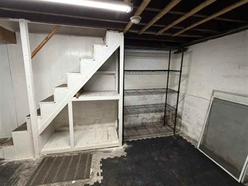 2 bed, 1 bath apartment for rent at 7 Newberne St Unit 1, Powder House Square — photo 22 of 23