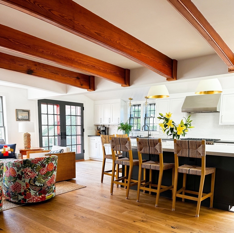 4 bed, 3 bath apartment for rent at 7 North Liberty, Nantucket — photo 4 of 22