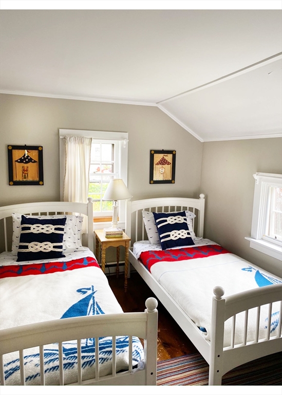 4 bed, 3 bath apartment for rent at 7 North Liberty, Nantucket — photo 18 of 22