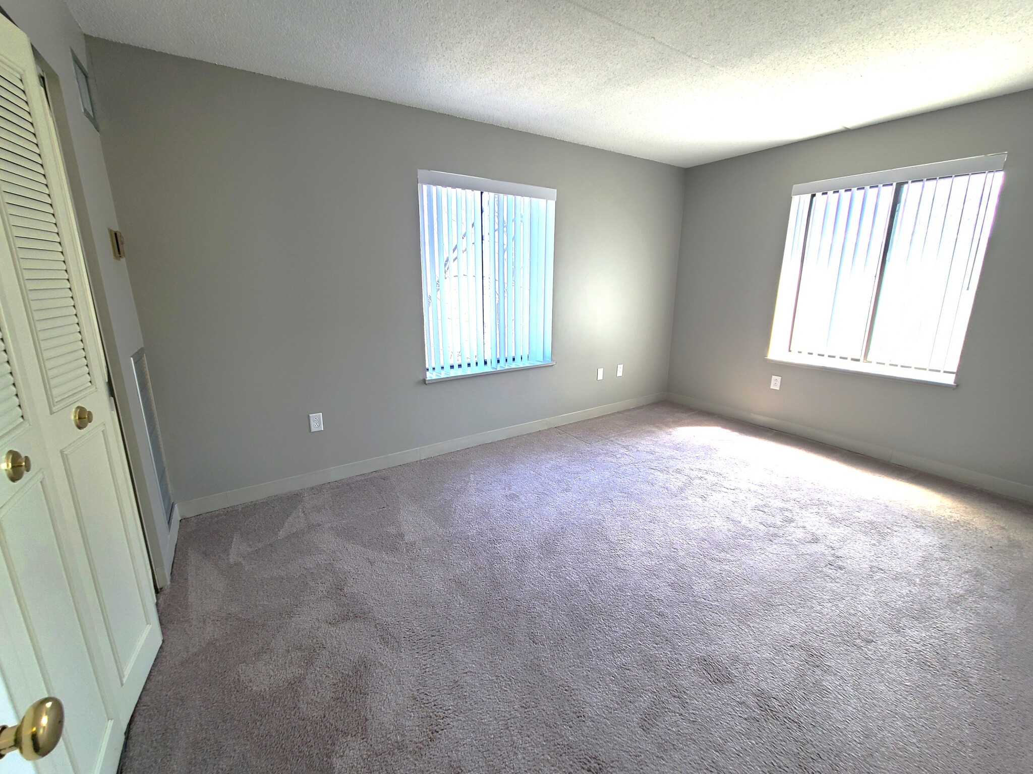 2 bed, 2 bath apartment for rent at 7 Ocean View Dr Unit 501, Dorchester — photo 4 of 21