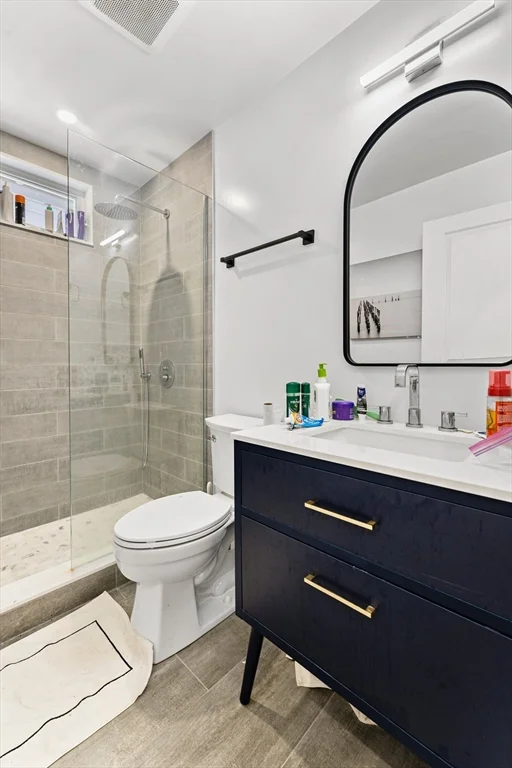 5 bed, 2 bath apartment for rent at 7 Oswald St Unit 3, Mission Hill — photo 25 of 27