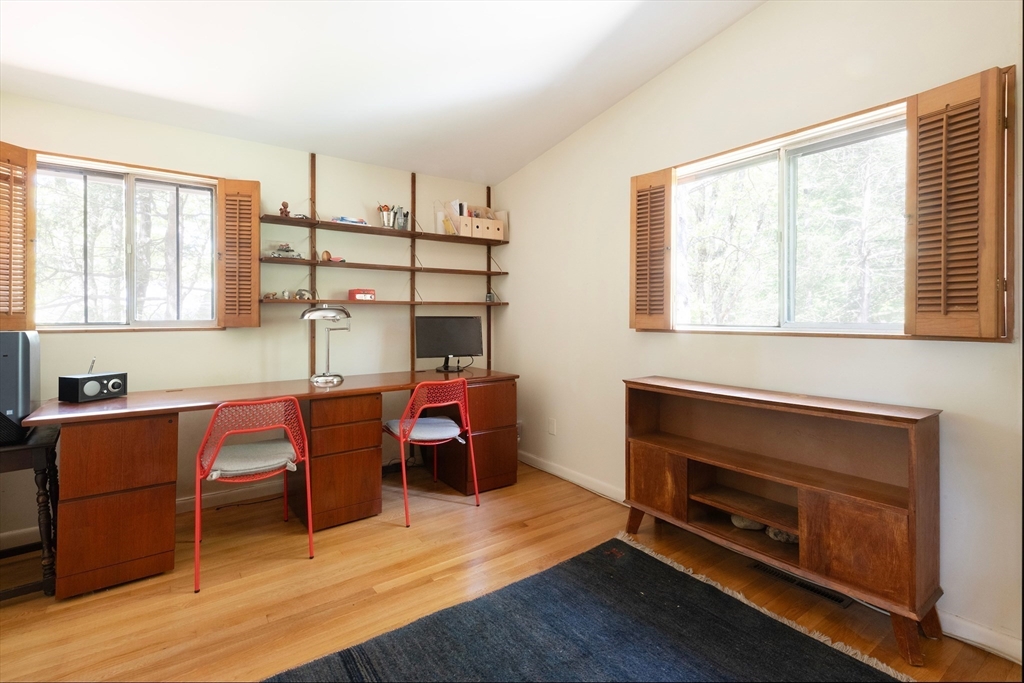 3 bed, 2 bath apartment for rent at 7 Partridge Rd, Lexington — photo 15 of 24
