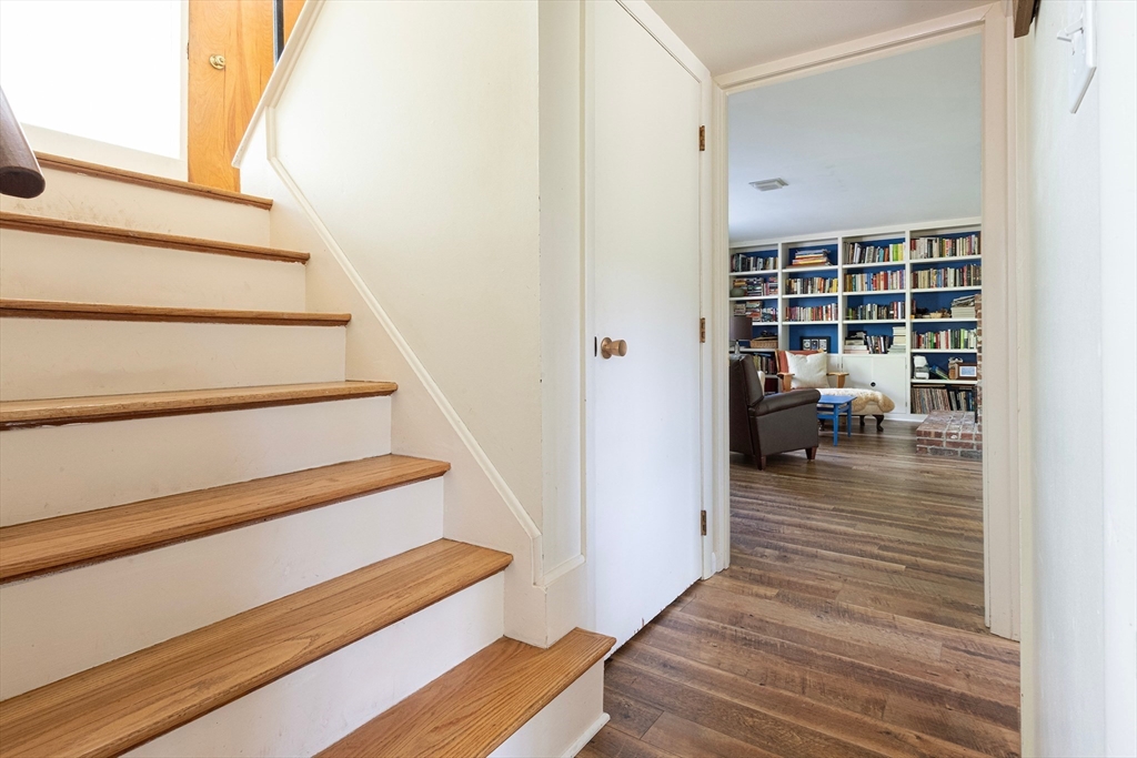 3 bed, 2 bath apartment for rent at 7 Partridge Rd, Lexington — photo 16 of 24