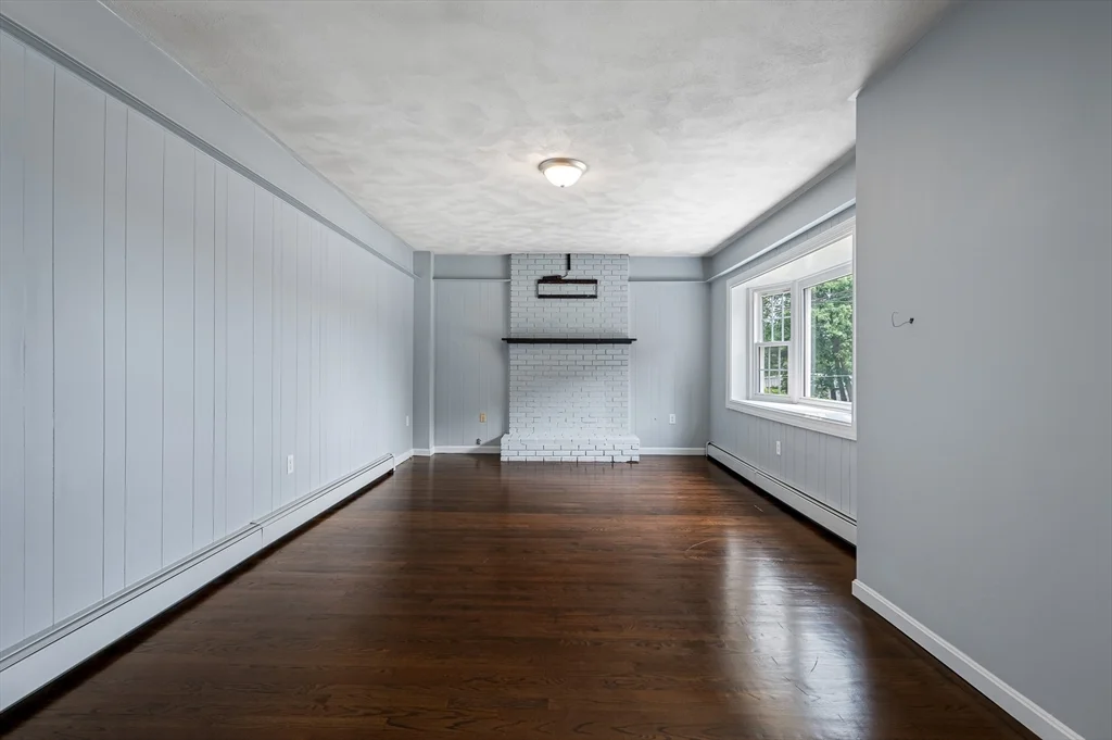 2 bed, 1 bath apartment for rent at 7 Pasadena Pkwy Unit 0, Worcester — photo 20 of 26