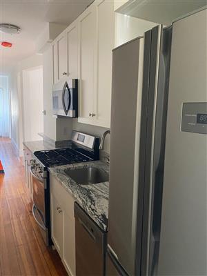 2 bed, 1 bath apartment for rent at 7 Pearson Ave Unit 2, Powder House Square — photo 2 of 14