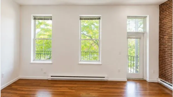 1 bed, 1 bath apartment for rent at 7 Pembroke St Unit 2, Chelsea — photo 4 of 5