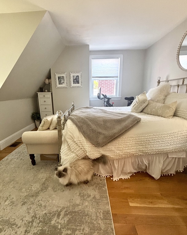 2 bed, 1 bath apartment for rent at 7 Pleasant St Unit 9, Charlestown — photo 8 of 13