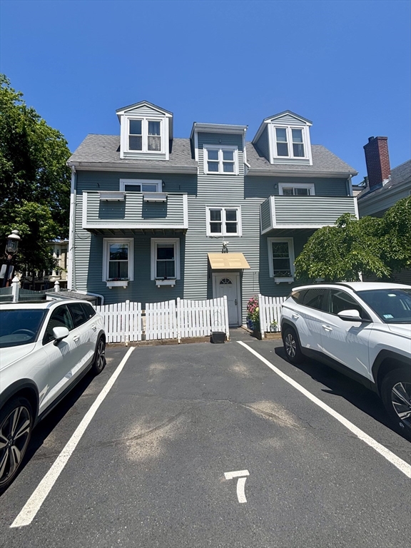 2 bed, 1 bath apartment for rent at 7 Pleasant St Unit 9, Charlestown — photo 13 of 13