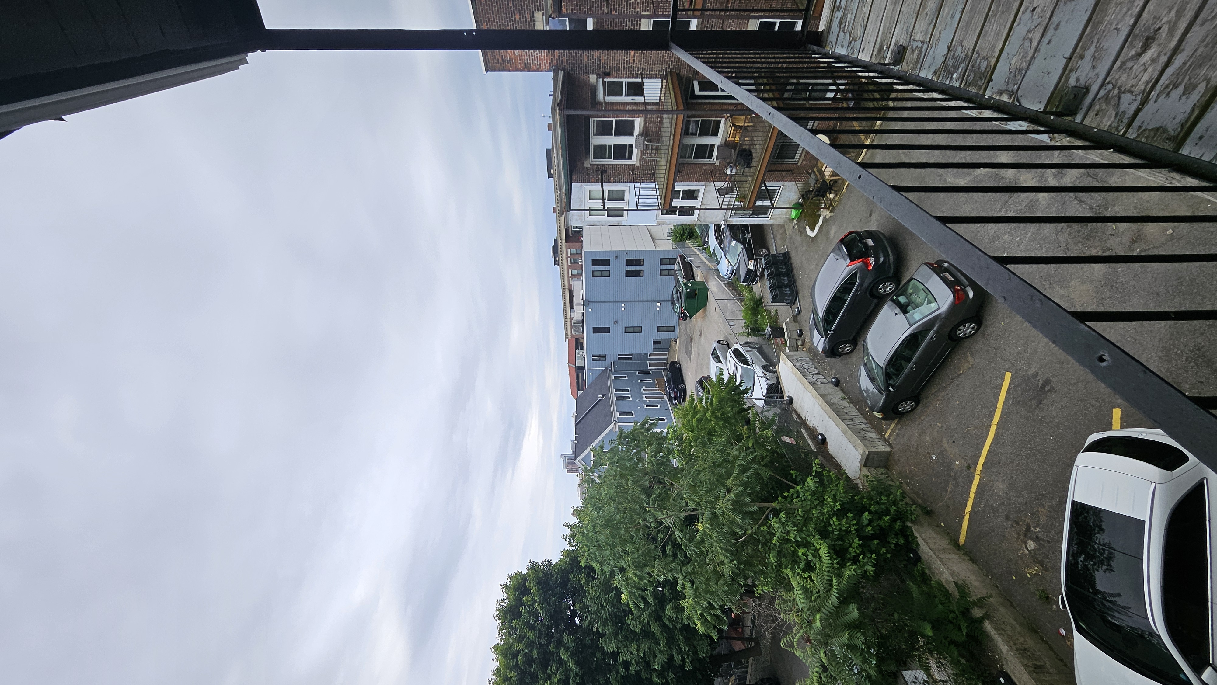 4 bed, 2 bath apartment for rent at 7 Price Rd Unit 5, Brighton — photo 3 of 27