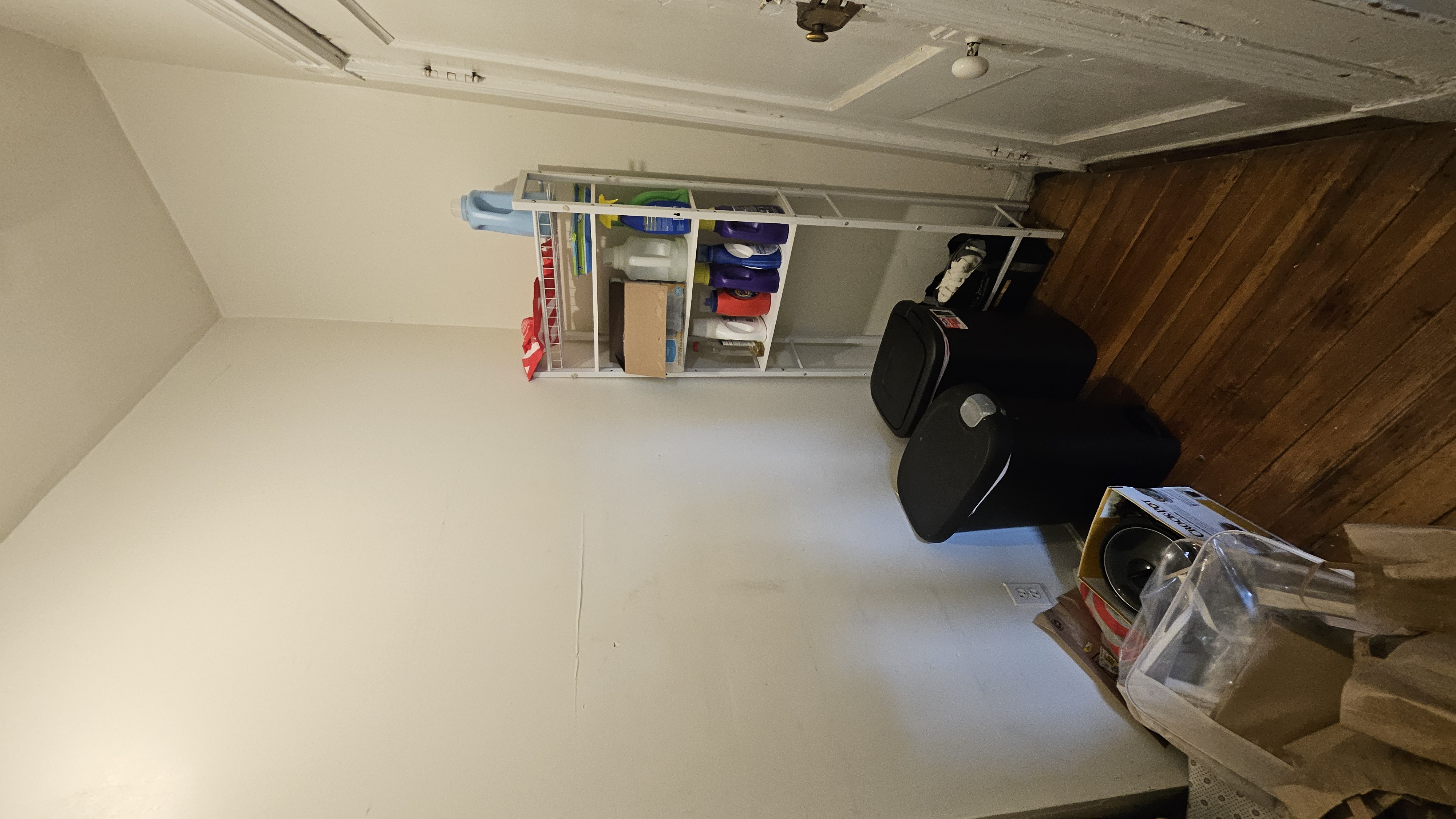 4 bed, 2 bath apartment for rent at 7 Price Rd Unit 5, Brighton — photo 8 of 27