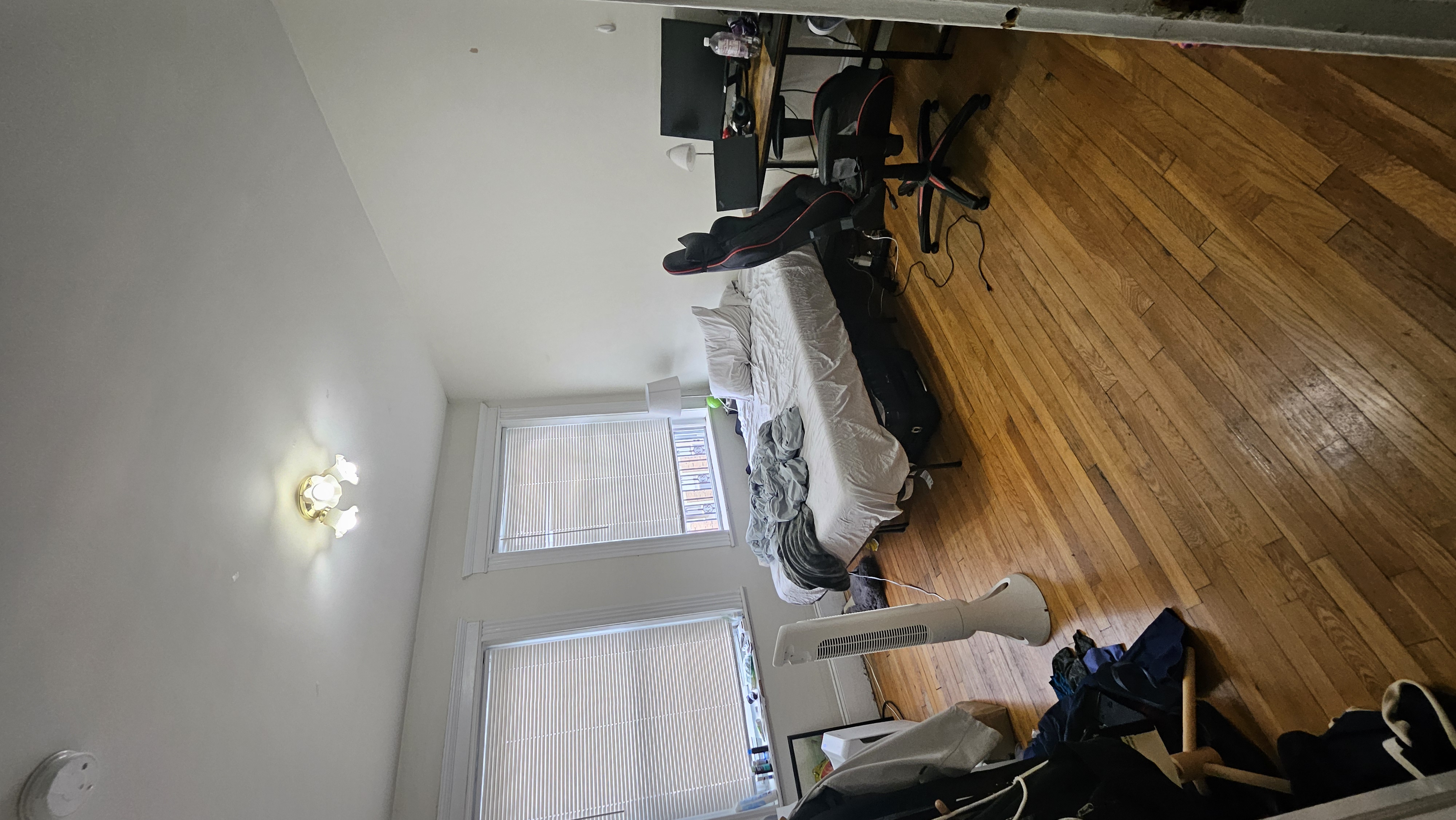4 bed, 2 bath apartment for rent at 7 Price Rd Unit 5, Brighton — photo 19 of 27