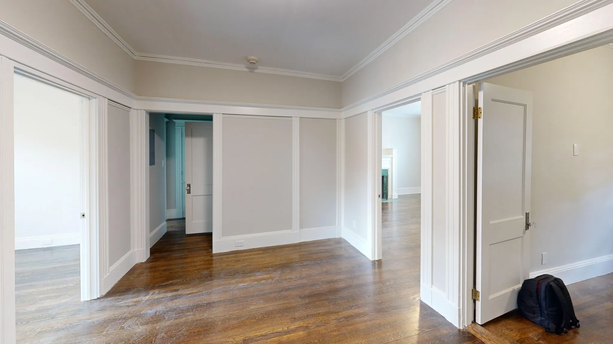 3 bed, 1 bath apartment for rent at 7 Radcliffe Rd Unit 1, Brighton — photo 5 of 9