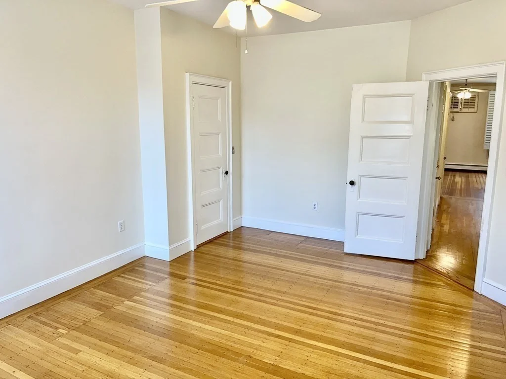 1 bed, 1 bath apartment for rent at 7 Regent Circle Unit 2, Beaconsfield — photo 12 of 14