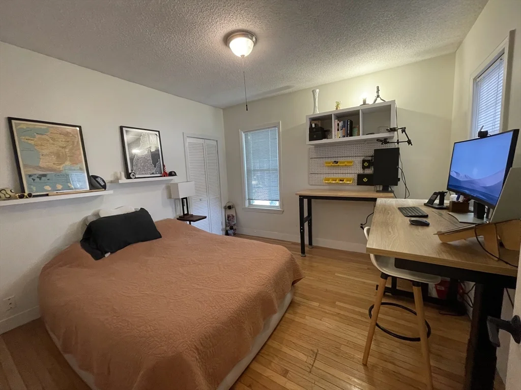 2 bed, 1 bath apartment for rent at 7 Richardson Ter Unit 1, Magoun Square — photo 10 of 11