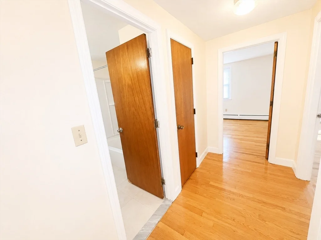 2 bed, 1 bath apartment for rent at 7 Ridge St Unit 0, Winchester — photo 12 of 28