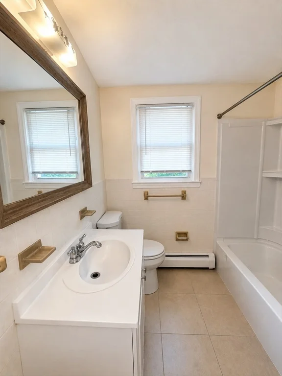 2 bed, 1 bath apartment for rent at 7 Ridge St Unit 0, Winchester — photo 23 of 28