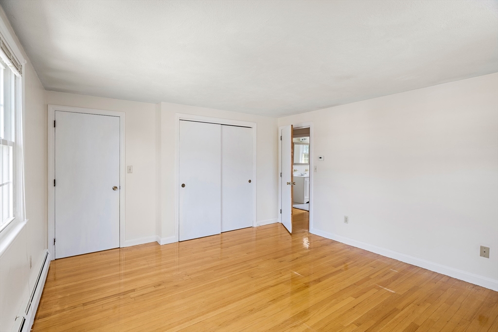 2 bed, 1 bath apartment for rent at 7 Ridge St Unit 7, Winchester — photo 15 of 25