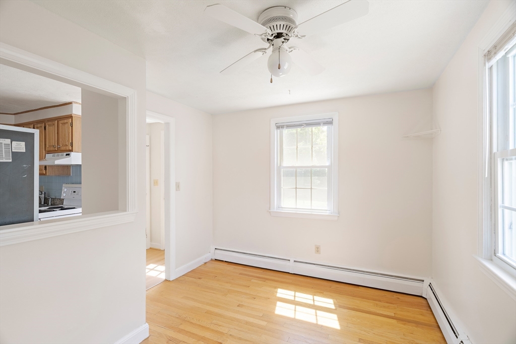 2 bed, 1 bath apartment for rent at 7 Ridge St Unit 7, Winchester — photo 10 of 25