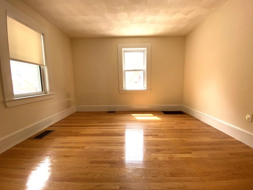 1 bed, 1 bath apartment for rent at 7 Rifle Ct Unit 7, Watertown — photo 2 of 21