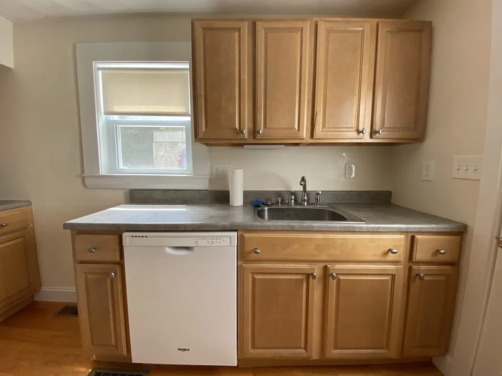 1 bed, 1 bath apartment for rent at 7 Rifle Ct Unit 7, Watertown — photo 6 of 21