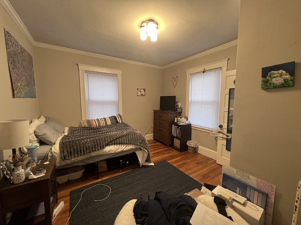 4 bed, 2 bath apartment for rent at 7 Roberts Rd Unit 2, Harvard Square — photo 10 of 21