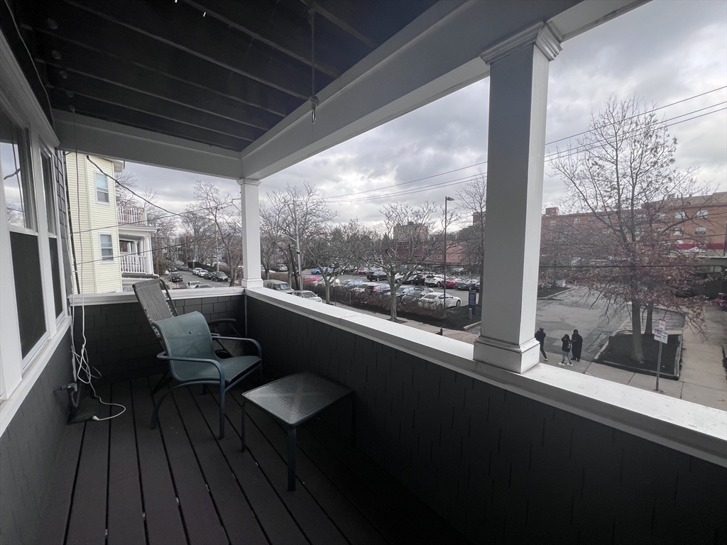 4 bed, 2 bath apartment for rent at 7 Roberts Rd Unit 2, Harvard Square — photo 6 of 21